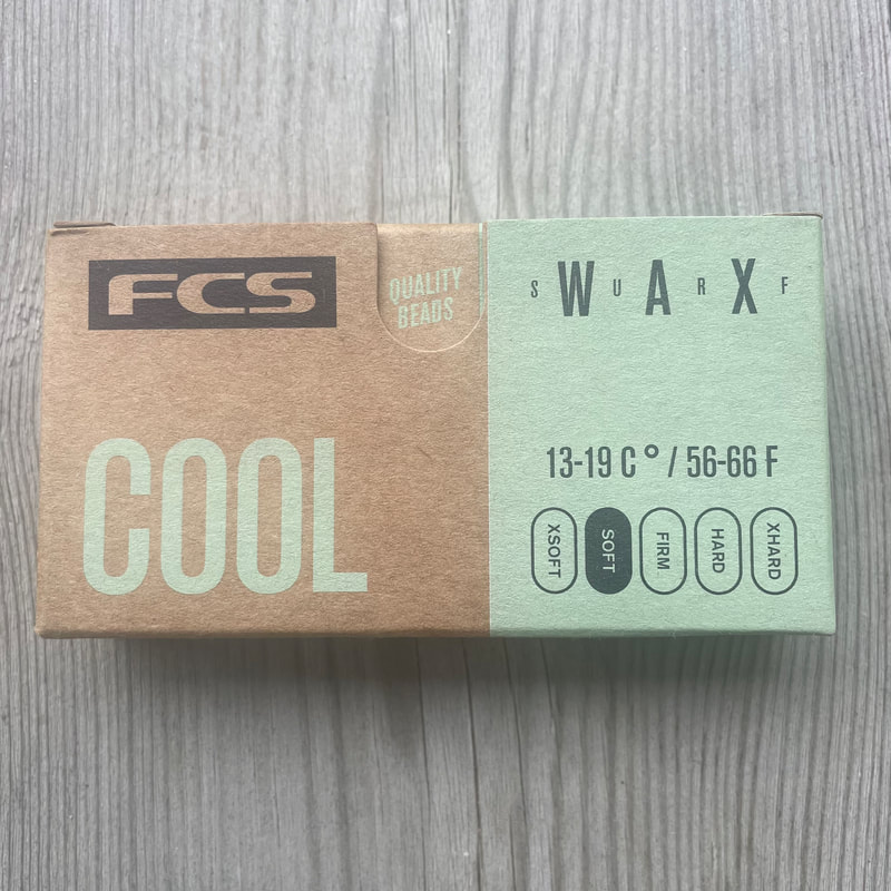Wax FCS Cool à vendre au shop de la cabane sur la plage de Longchamp.
